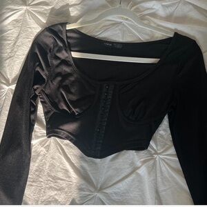 SHEIN Elegant Black Long Sleeve Crop Top